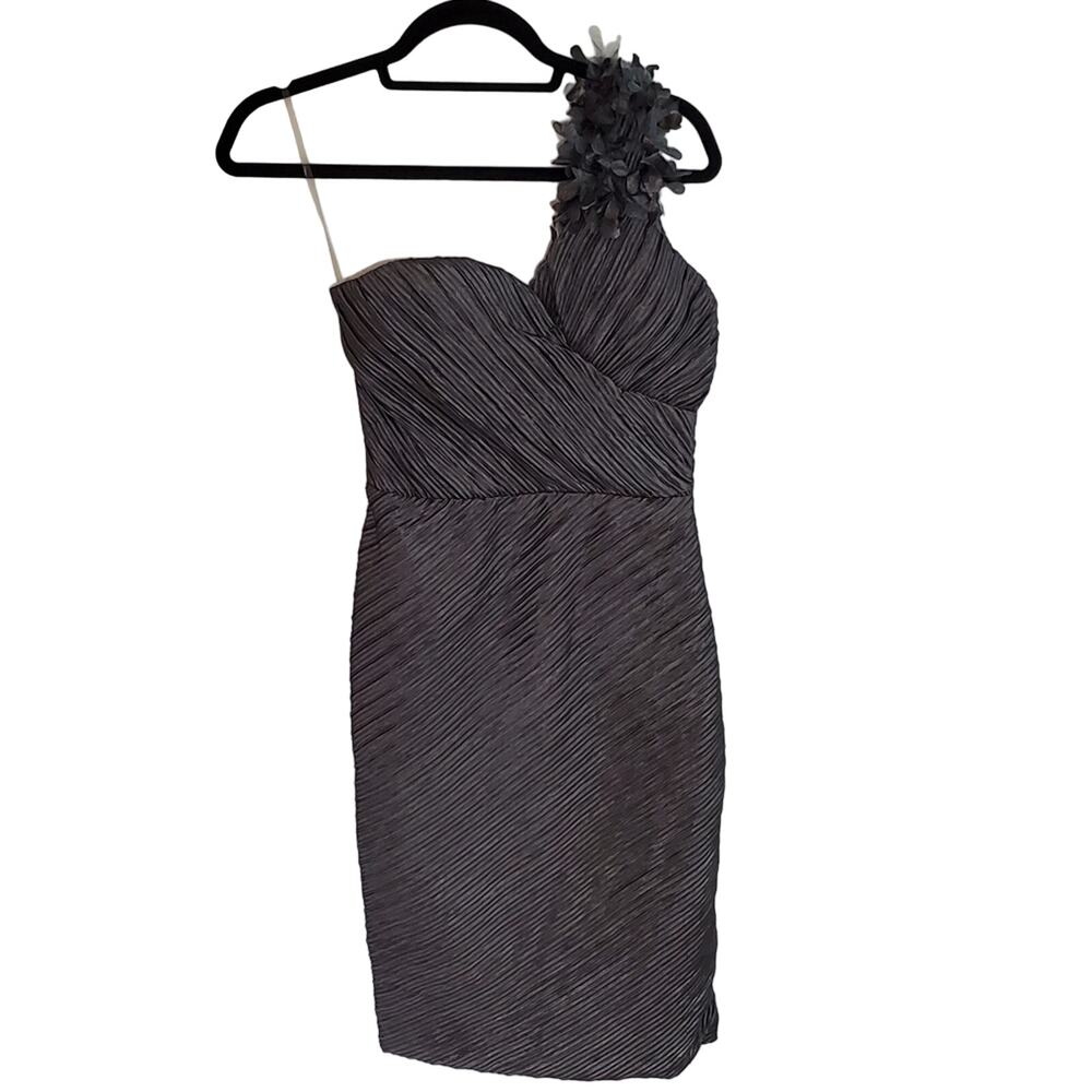 Romeo & Juliet Couture Sophisticated Gray One-Shoulder Special Occasion Dress
